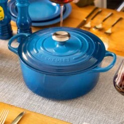Le Creuset Signature Cast Iron 3.5-quart Marseille Round Dutch Oven -Zwilling Shop 0921 LeCreuset Lifestyle 42 29b7beb3 9b55 4597 934a 8fbf57174e68