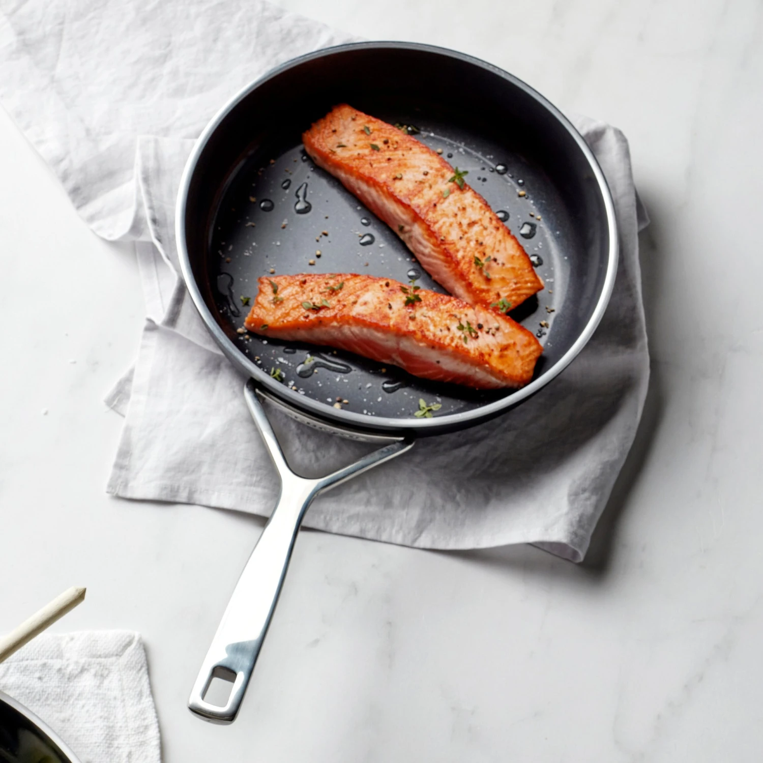 Demeyere AluPro 8" Ceramic Nonstick Fry Pan 4 Demeyere AluPro 8" Ceramic Nonstick Fry Pan - Image 2