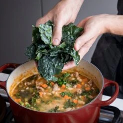 Le Creuset Signature Cast Iron 5.5-quart Rhone Round Dutch Oven -Zwilling Shop 1 032f3a94 536d 4340 b23a 821b3288a6c1