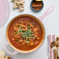 Le Creuset Signature Cast Iron 3.75-quart Shallot Cassadou -Zwilling Shop 1 55595817 1f25 400c 999c 21ad3db16cc6