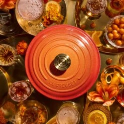 Le Creuset Signature Cast Iron 7.25-quart Flamme Doree Round Dutch Oven -Zwilling Shop 20241011 Q125FLAMMEDOREELID 002