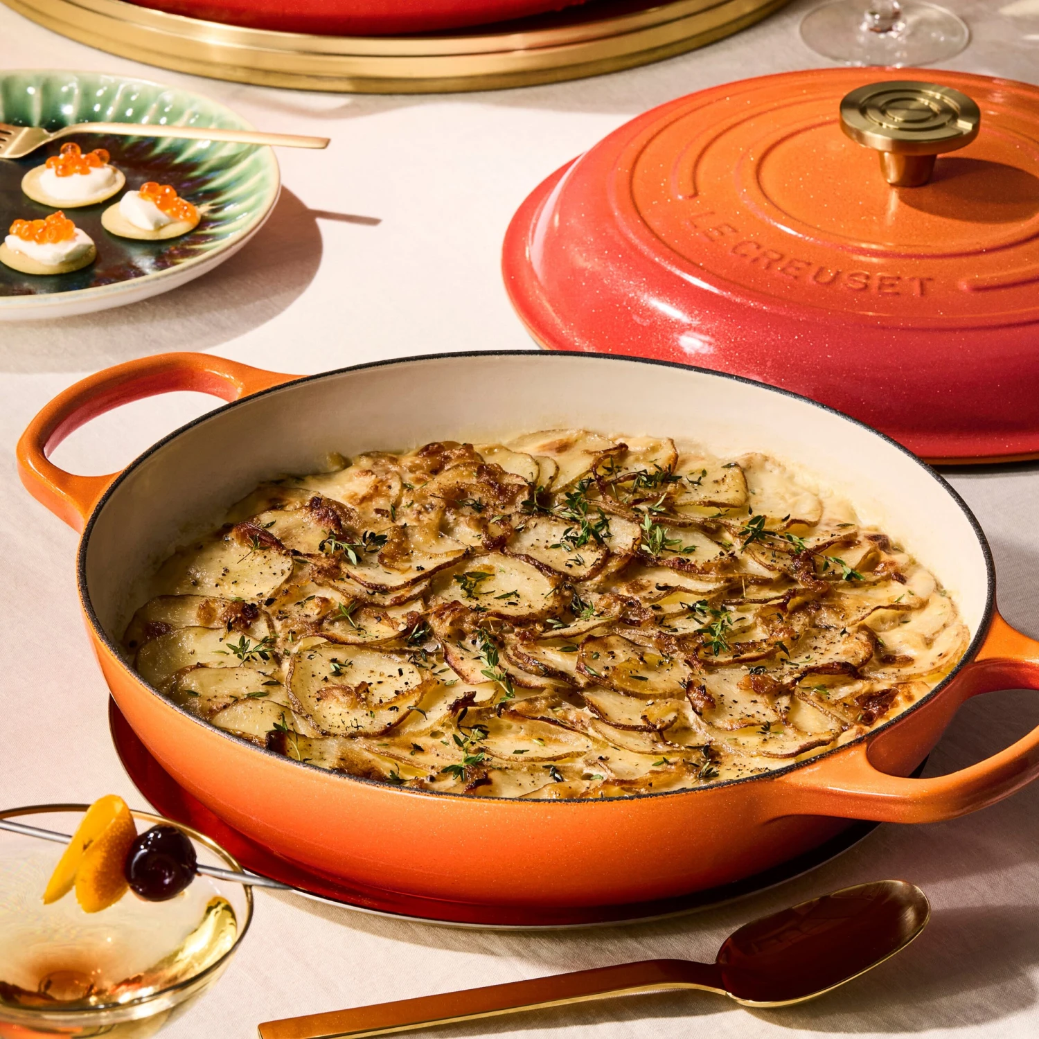 Le Creuset Signature Cast Iron 5-quart Flamme Doree Braiser 4 Le Creuset Signature Cast Iron 5-quart Flamme Doree Braiser - Image 2