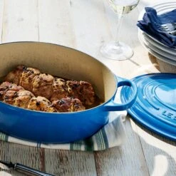 Le Creuset Signature Cast Iron 9 Piece Marseille Cast Iron Cookware Set 11 Le Creuset Signature Cast Iron 9 Piece Marseille Cast Iron Cookware Set -Zwilling Shop 29843