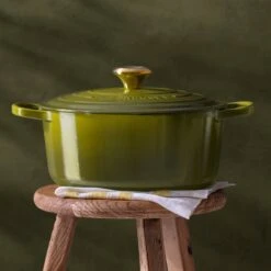 Le Creuset Signature Cast Iron 7.25-quart Olive Round Dutch Oven -Zwilling Shop 2 04e9ab3d 7767 45dd 8828 3225dafdcf17