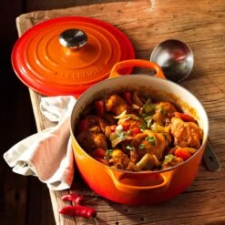Le Creuset Signature Cast Iron 9-quart Flame Round Dutch Oven 14 Le Creuset Signature Cast Iron 9-quart Flame Round Dutch Oven -Zwilling Shop 37368