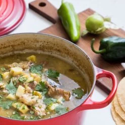 Le Creuset Signature Cast Iron 6.75-quart Cerise Round Wide Dutch Oven With Copper Knob -Zwilling Shop 37484