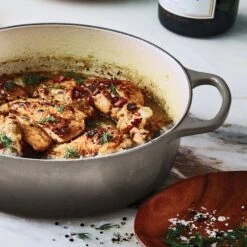 Le Creuset Signature Cast Iron 5-quart Oyster Oval Dutch Oven -Zwilling Shop 37693