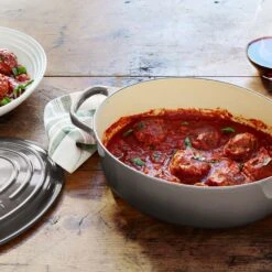 Le Creuset Signature Cast Iron 9.5-quart Oyster Oval Dutch Oven -Zwilling Shop 37704 84d29150 6665 4779 af98 e8b1ec0450a3