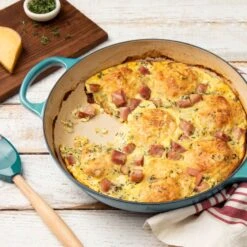 Le Creuset Signature Cast Iron 3.5-quart Caribbean Braiser -Zwilling Shop 38019