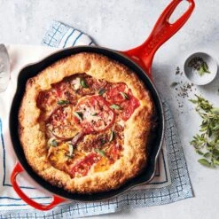 Le Creuset Signature Cast Iron 10.25" Cerise Skillet 15 Le Creuset Signature Cast Iron 10.25" Cerise Skillet -Zwilling Shop 38154