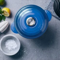 Le Creuset Signature Cast Iron 2.25-quart Marseille Rice Pot With Stoneware Insert 11 Le Creuset Signature Cast Iron 2.25-quart Marseille Rice Pot With Stoneware Insert -Zwilling Shop 38532 056f88d9 1428 40f2 ac44 2b6c67351fab