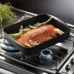 Scanpan Classic 15.25" X 10.5" Nonstick Roasting Pan -Zwilling Shop 38846