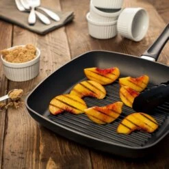 Scanpan Classic 10.5" Nonstick Grill Pan -Zwilling Shop 38859