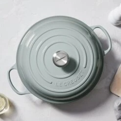 Le Creuset Signature Cast Iron 3.5-quart Sea Salt Braiser 11 Le Creuset Signature Cast Iron 3.5-quart Sea Salt Braiser -Zwilling Shop 3 c6e35a83 9737 4412 a16a 11dcfb9dbb92