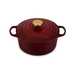 Le Creuset Signature Cast Iron 4.5-quart Rhone Round Dutch Oven