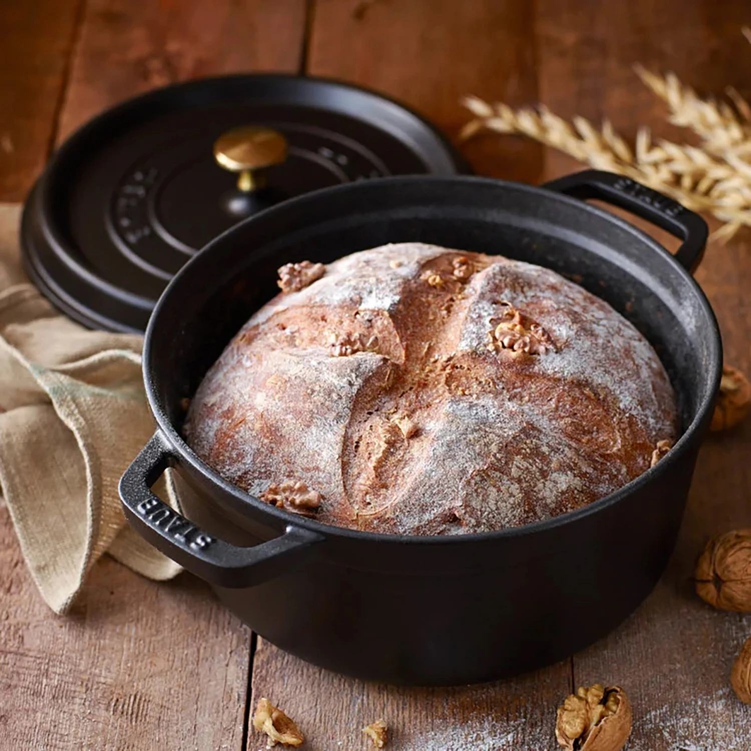 Staub 9-quart Matte Black Round Dutch Oven 4 Staub 9-quart Matte Black Round Dutch Oven - Image 2