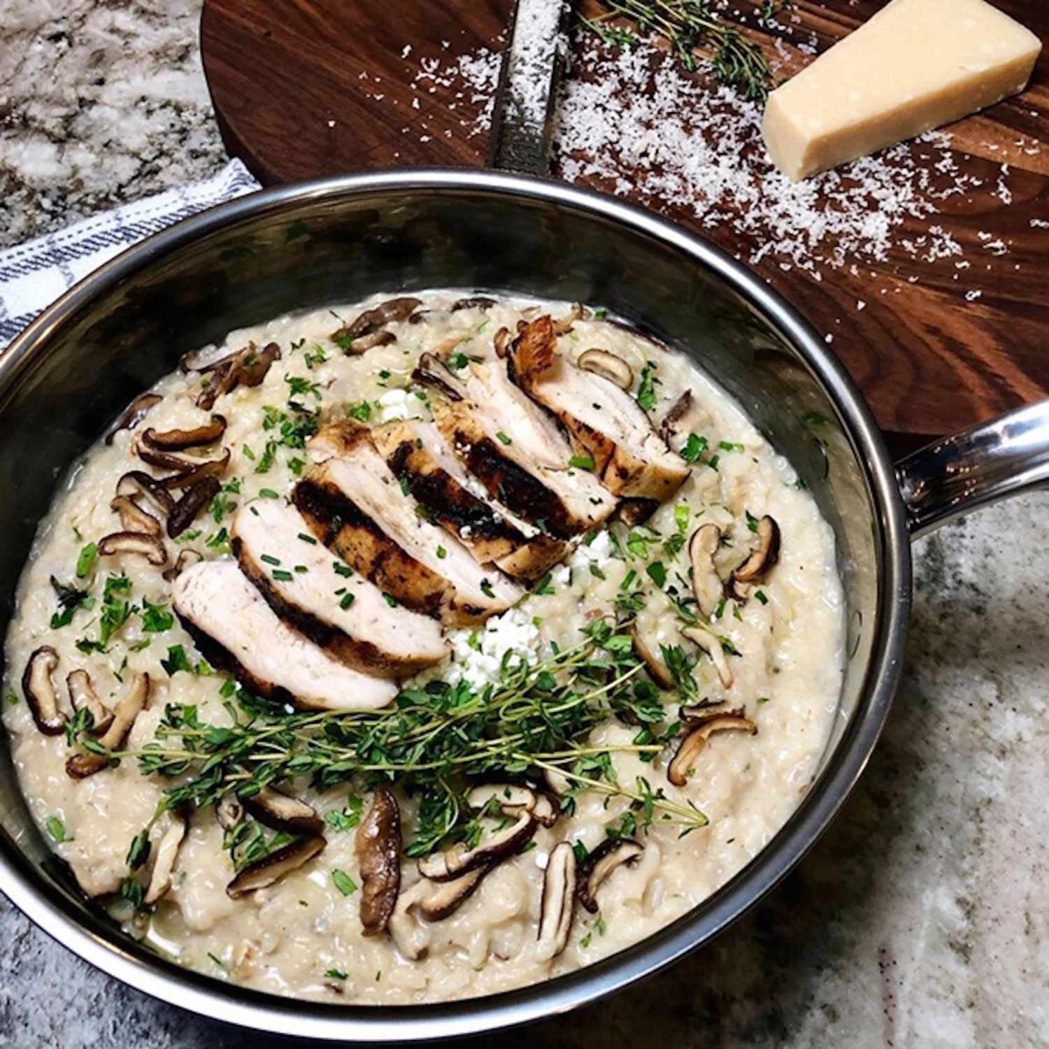 Hestan NanoBond 3.5-quart Titanium Stainless Steel Essential Pan 9 Hestan NanoBond 3.5-quart Titanium Stainless Steel Essential Pan - Image 7