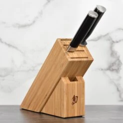 Shun Classic 8" Chef's Knife With Slimline Knife Block & Honing Steel -Zwilling Shop 41748