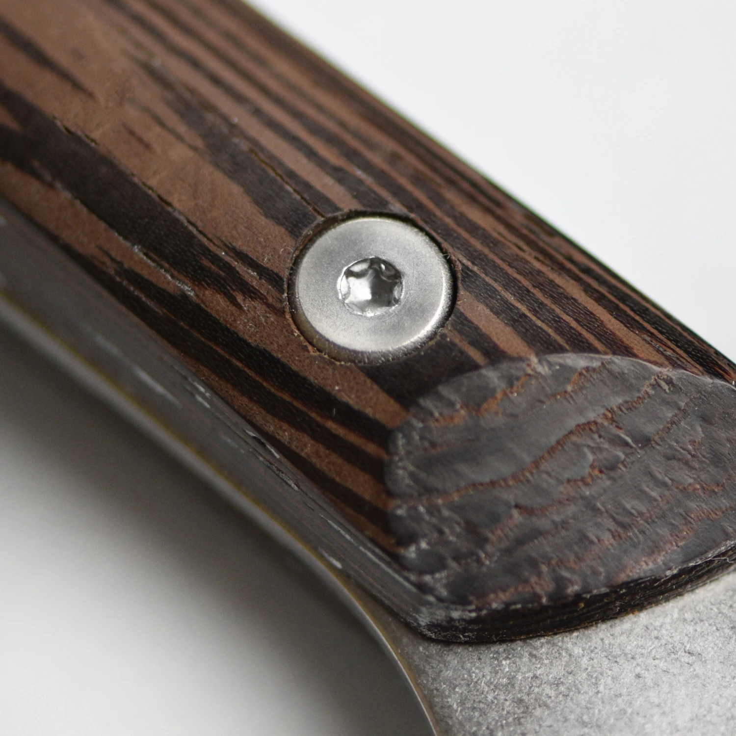 Shun Kanso 7" Hollow Edge Santoku Knife 8 Shun Kanso 7" Hollow Edge Santoku Knife - Image 6