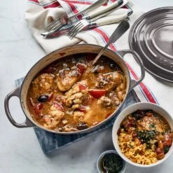 Le Creuset Signature Cast Iron 8-quart Oyster Oval Dutch Oven With Copper Knob -Zwilling Shop 45307