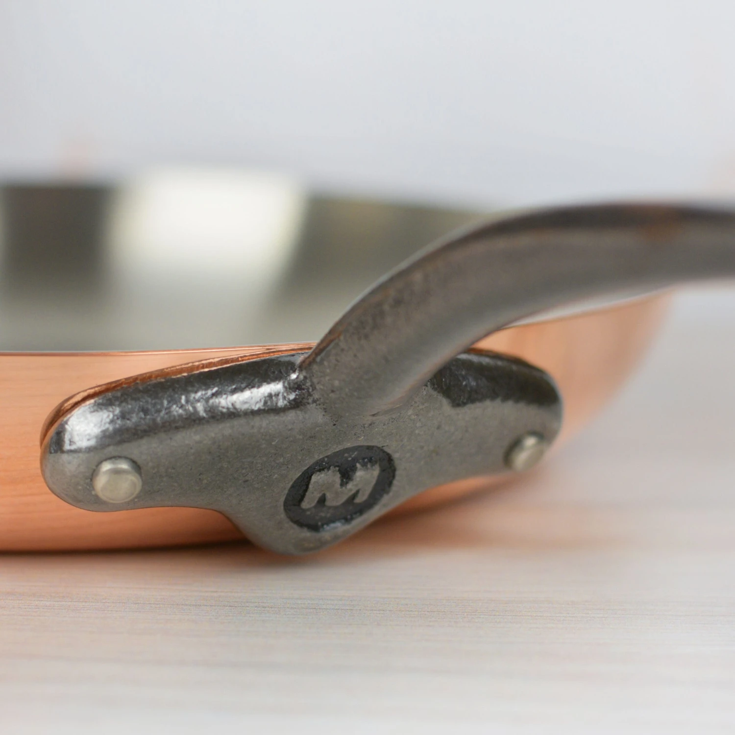 Mauviel M200Ci 10.2" Copper Skillet 5 Mauviel M200Ci 10.2" Copper Skillet - Image 3