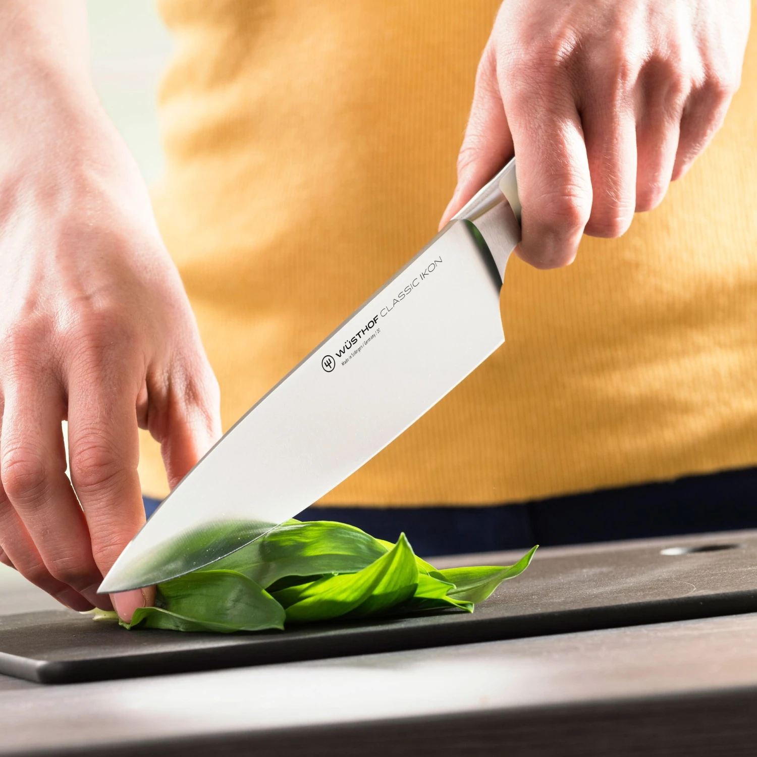 Wusthof Classic Ikon Creme 2 Piece Chef's & Paring Knife Set 8 Wusthof Classic Ikon Creme 2 Piece Chef's & Paring Knife Set - Image 6