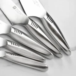 Zwilling Twin Fin II 8 Piece Bamboo Magnetic Easel Knife Set -Zwilling Shop 47844