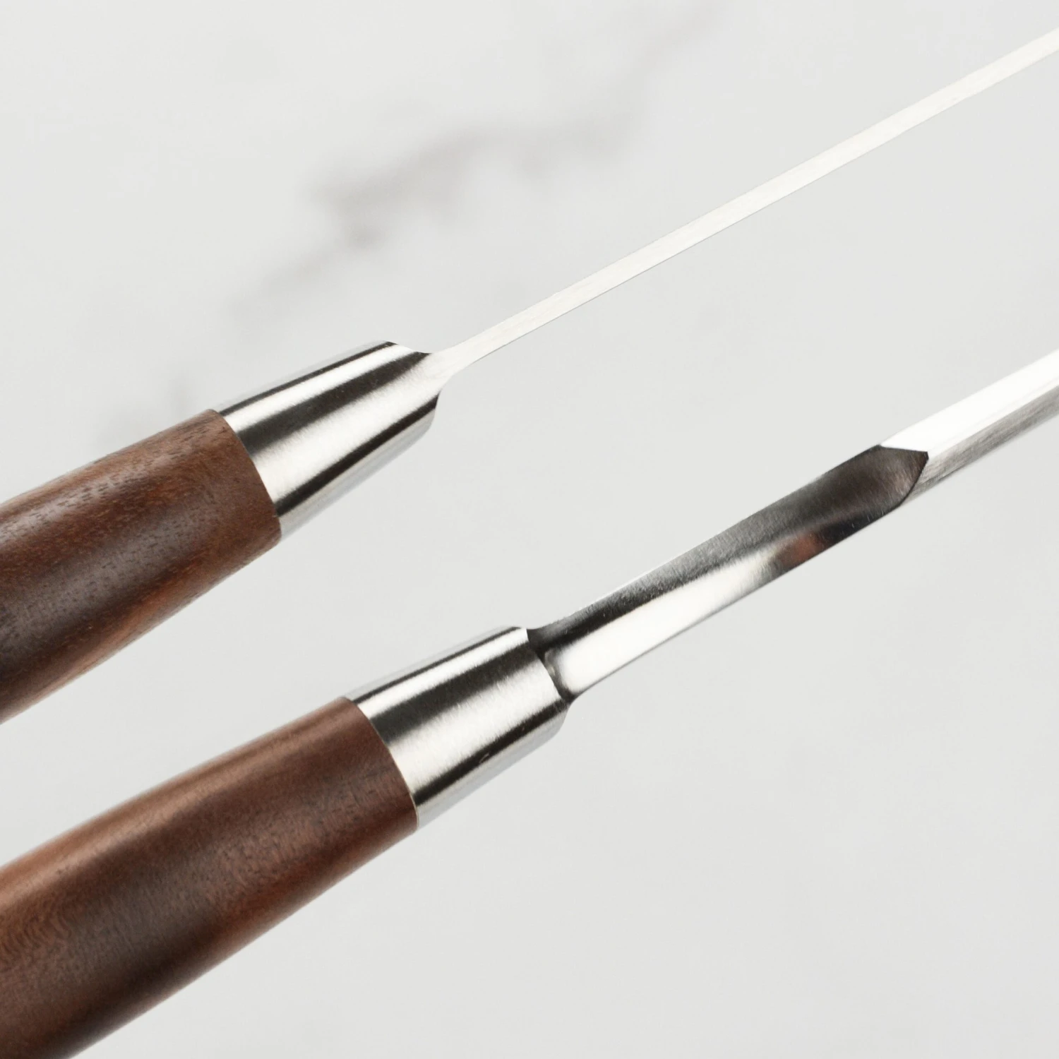 Messermeister Royale Elite 2 Piece Hollow Edge Carving Set 8 Messermeister Royale Elite 2 Piece Hollow Edge Carving Set - Image 6