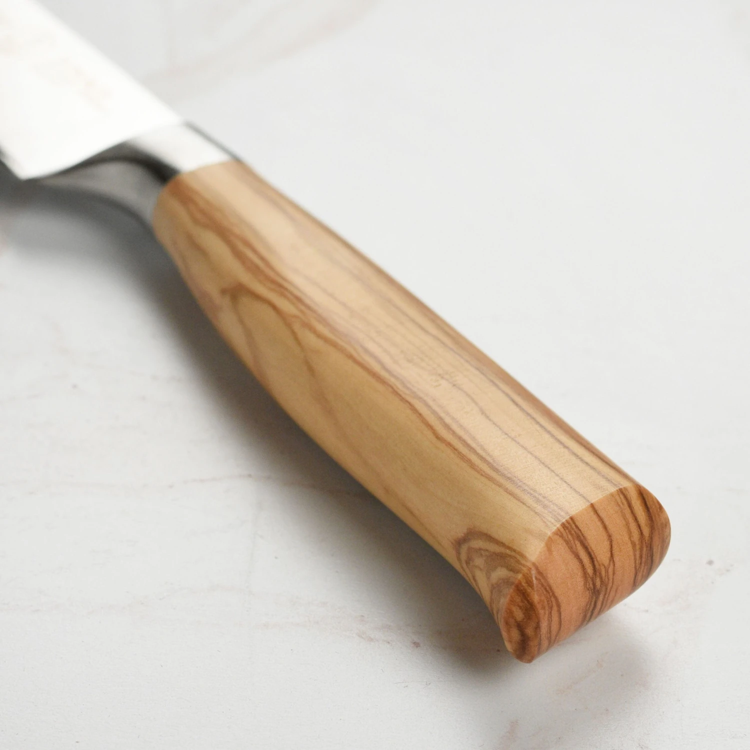 Messermeister Oliva Elite 9" Bread Knife 4 Messermeister Oliva Elite 9" Bread Knife - Image 2