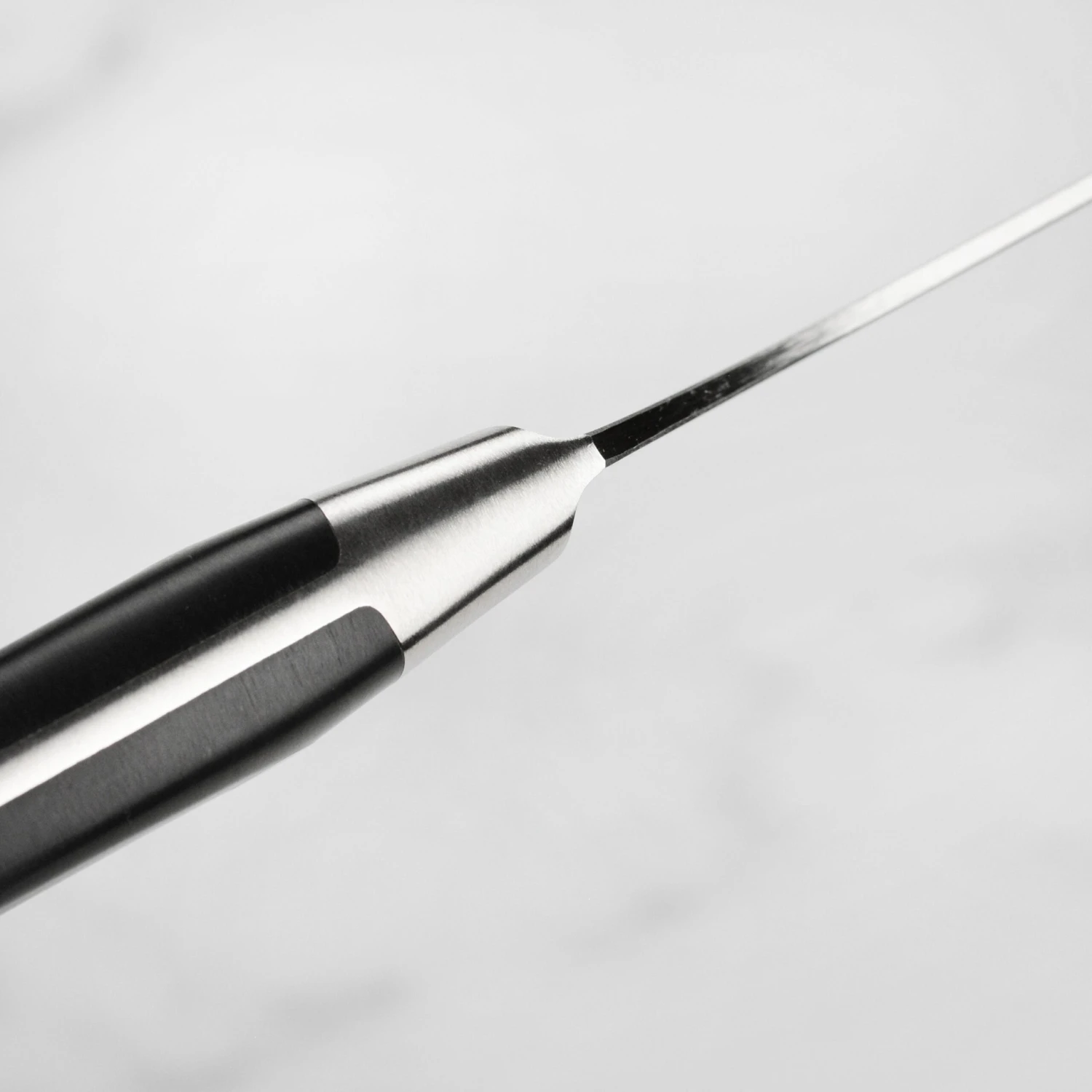 Messermeister Meridian Elite 8" Offset Bread Knife 5 Messermeister Meridian Elite 8" Offset Bread Knife - Image 3