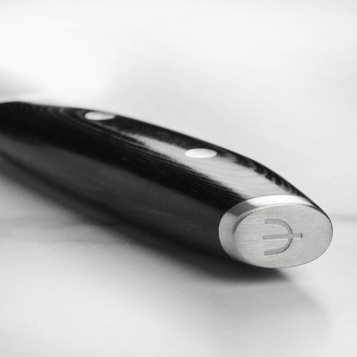 Yaxell Mon 8" Kiritsuke Knife 4 Yaxell Mon 8" Kiritsuke Knife - Image 2