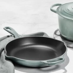 Le Creuset Signature Cast Iron 9" Sea Salt Iron Handle Skillet -Zwilling Shop 4 2801c3ac 4d66 41d2 971e fed2bdc406da