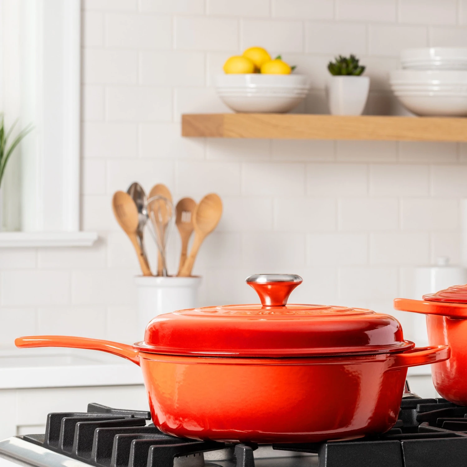 Le Creuset Signature Cast Iron 3.75-quart Flame Cassadou 4 Le Creuset Signature Cast Iron 3.75-quart Flame Cassadou - Image 2