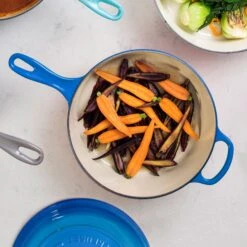 Le Creuset Signature Cast Iron 3.75-quart Marseille Cassadou -Zwilling Shop 4 95b6d27a 9ac3 41c3 bfac d06d71176334