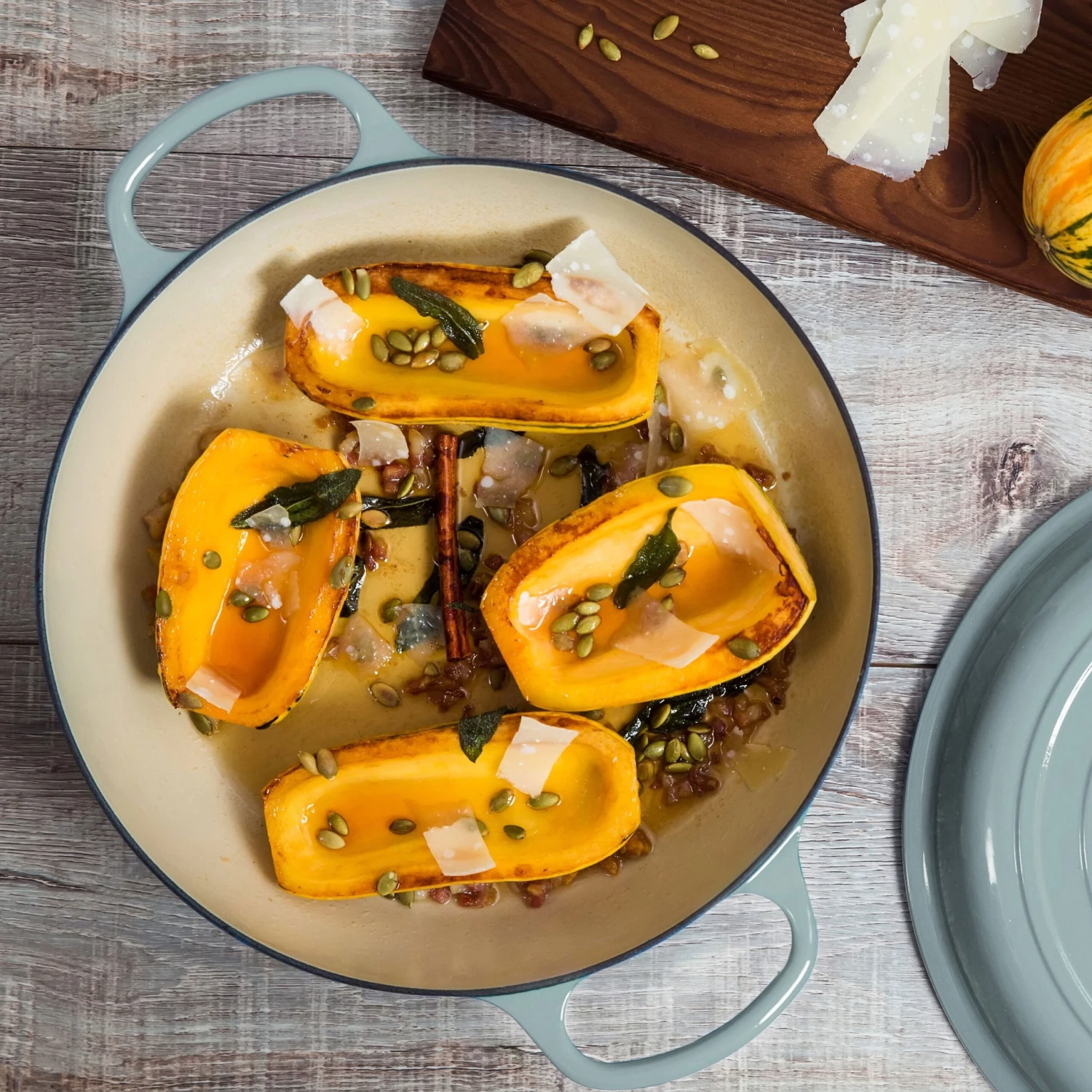 Le Creuset Signature Cast Iron 3.5-quart Sea Salt Braiser 6 Le Creuset Signature Cast Iron 3.5-quart Sea Salt Braiser - Image 4