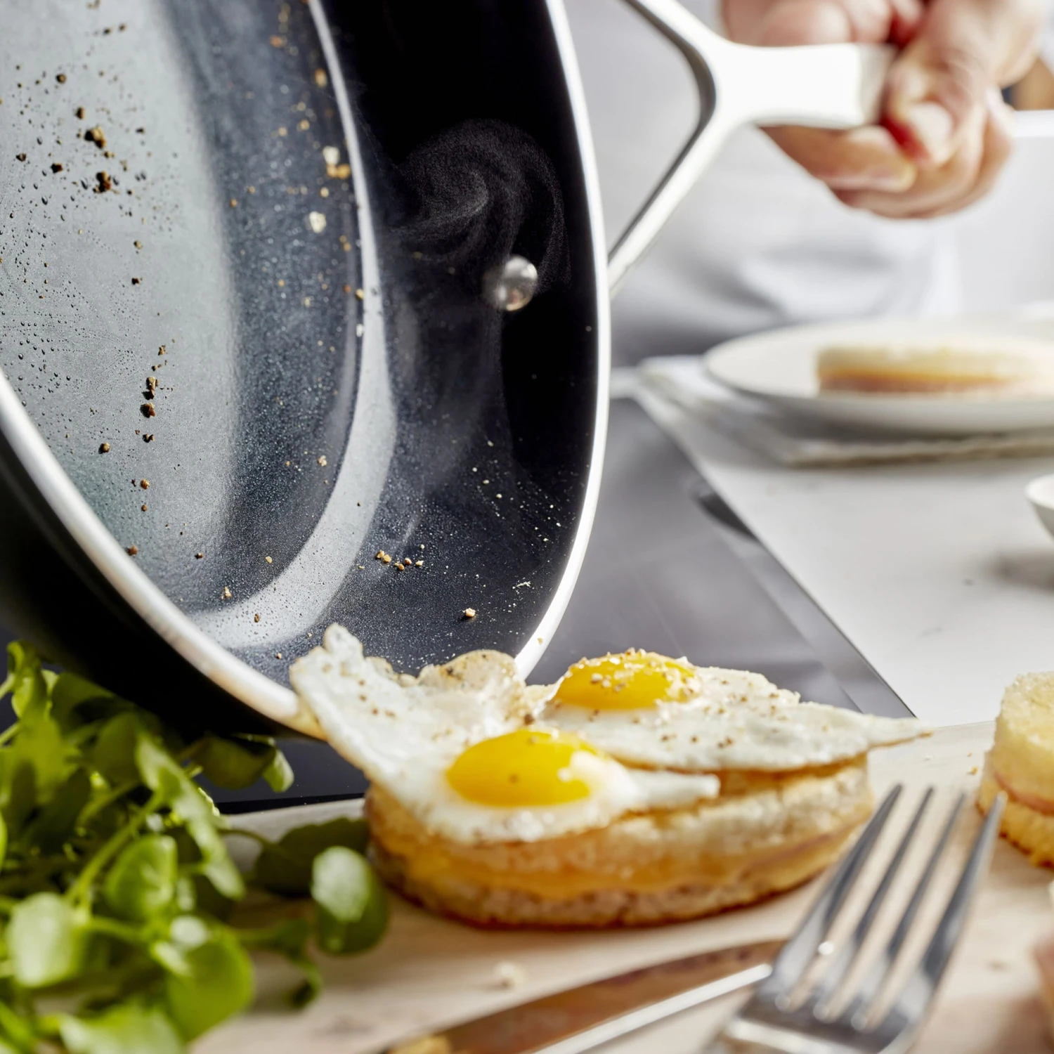 Demeyere AluPro 8" Ceramic Nonstick Fry Pan 7 Demeyere AluPro 8" Ceramic Nonstick Fry Pan - Image 5