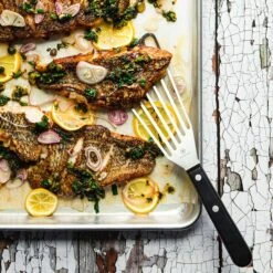 Wusthof Gourmet 6.5" Flexible Slotted Turner Spatula -Zwilling Shop 7 fishspatula sheetpanblackbass social media use onlycopy