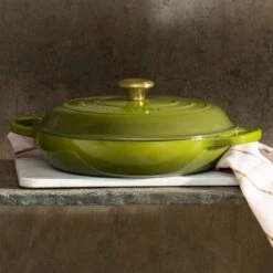 Le Creuset Signature Cast Iron 3.5-quart Olive Braiser -Zwilling Shop 8 eaa1fa8e 35a4 4e7b bb9e 43e533173e2b