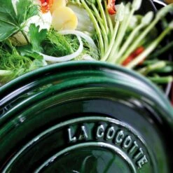 Staub 7-quart Basil Round Dutch Oven -Zwilling Shop BASILSALAD