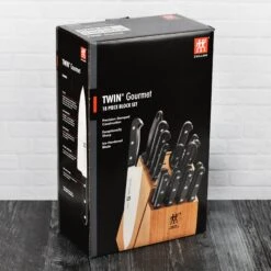 Zwilling Twin Gourmet 18 Piece Knife Block Set -Zwilling Shop DSC 0556