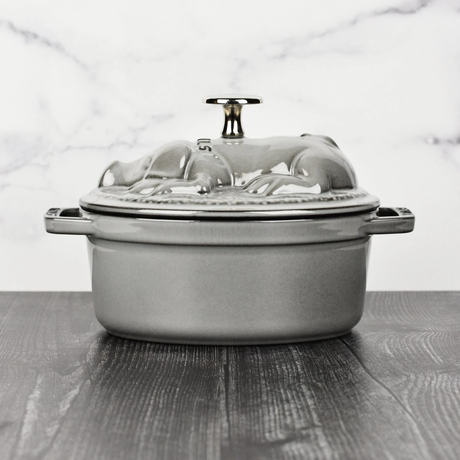 Staub 1-quart Graphite Gray Cast Iron Pig Cocotte 6 Staub 1-quart Graphite Gray Cast Iron Pig Cocotte - Image 4