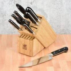 Zwilling Pro 4" Paring Knife 15 Zwilling Pro 4" Paring Knife -Zwilling Shop DSC 0931 6d7df29e 8cf5 4690 a1fb 87ed327ede7b