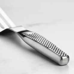 Global Small Round Tip Slotted Turner 15 Global Small Round Tip Slotted Turner -Zwilling Shop DSC 1054