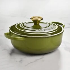 Le Creuset Signature Cast Iron 3.5-quart Olive Sauteuse Dutch Oven -Zwilling Shop DSC 1474 1