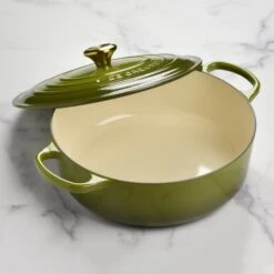Le Creuset Signature Cast Iron 6.75-quart Olive Round Wide Dutch Oven -Zwilling Shop DSC 1488