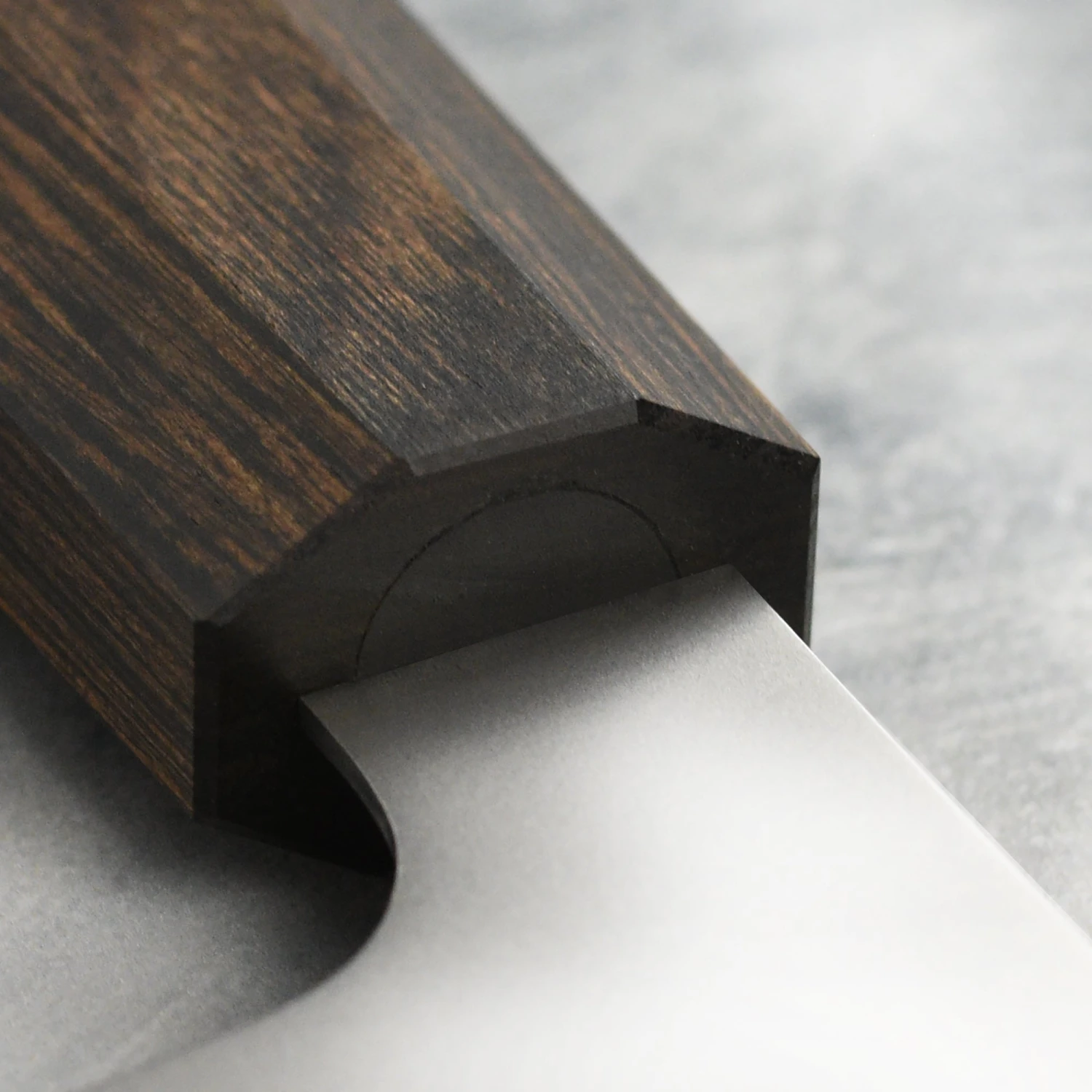 Yaxell Hana 8" Chef's Knife 8 Yaxell Hana 8" Chef's Knife - Image 6