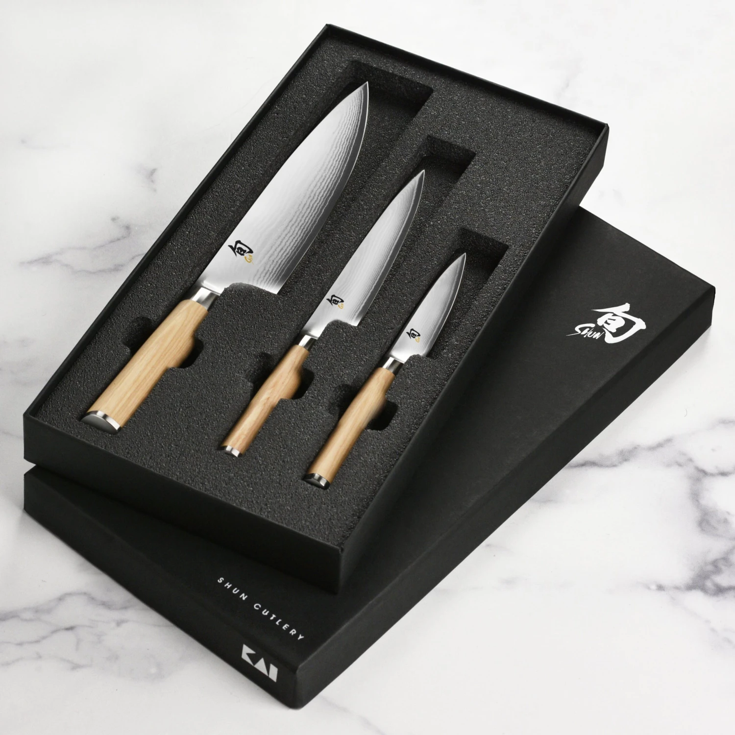 Shun Classic Blonde 3 Piece Knife Set 6 Shun Classic Blonde 3 Piece Knife Set - Image 4