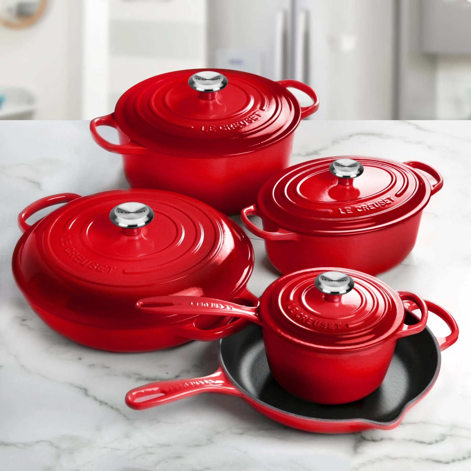 Le Creuset Signature Cast Iron 9 Piece Cerise Cast Iron Cookware Set 4 Le Creuset Signature Cast Iron 9 Piece Cerise Cast Iron Cookware Set - Image 2