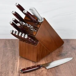 Yaxell Super Gou SG2 16 Piece Acacia Knife Block Set -Zwilling Shop DSC 2544 7f066b29 2bb5 4e5b bc47 704f0bd222d4
