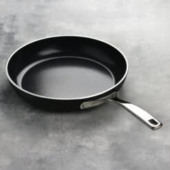 Demeyere AluPro 12" Ceramic Nonstick Fry Pan 13 Demeyere AluPro 12" Ceramic Nonstick Fry Pan -Zwilling Shop DSC 2587